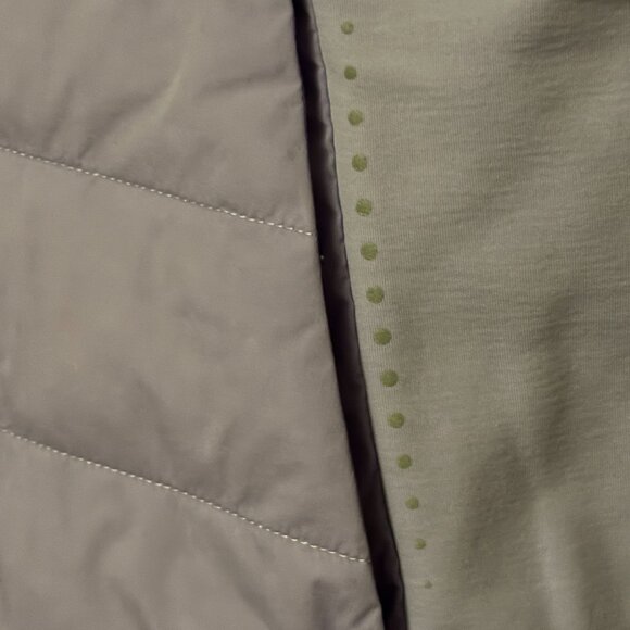 Lululemon Down For It All Vest Sz 6 LISM Lilac Full Zip 2 Zipped Pockets - Picture 7 of 10